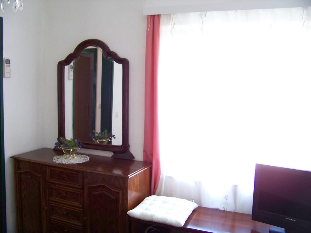 Apartment Tuja Jadrtovac Стая снимка